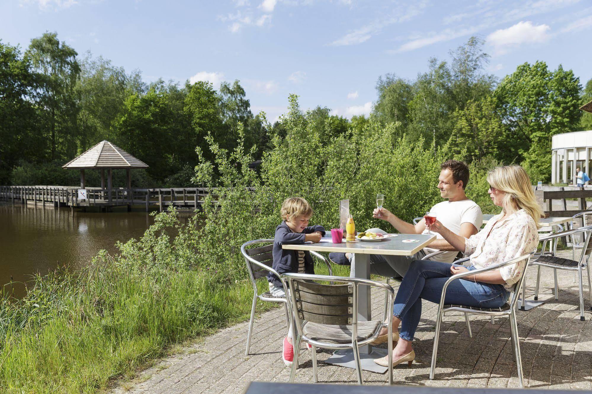 Отель Center Parcs Limburgse Peel Limburg-Brabant Америка Экстерьер фото